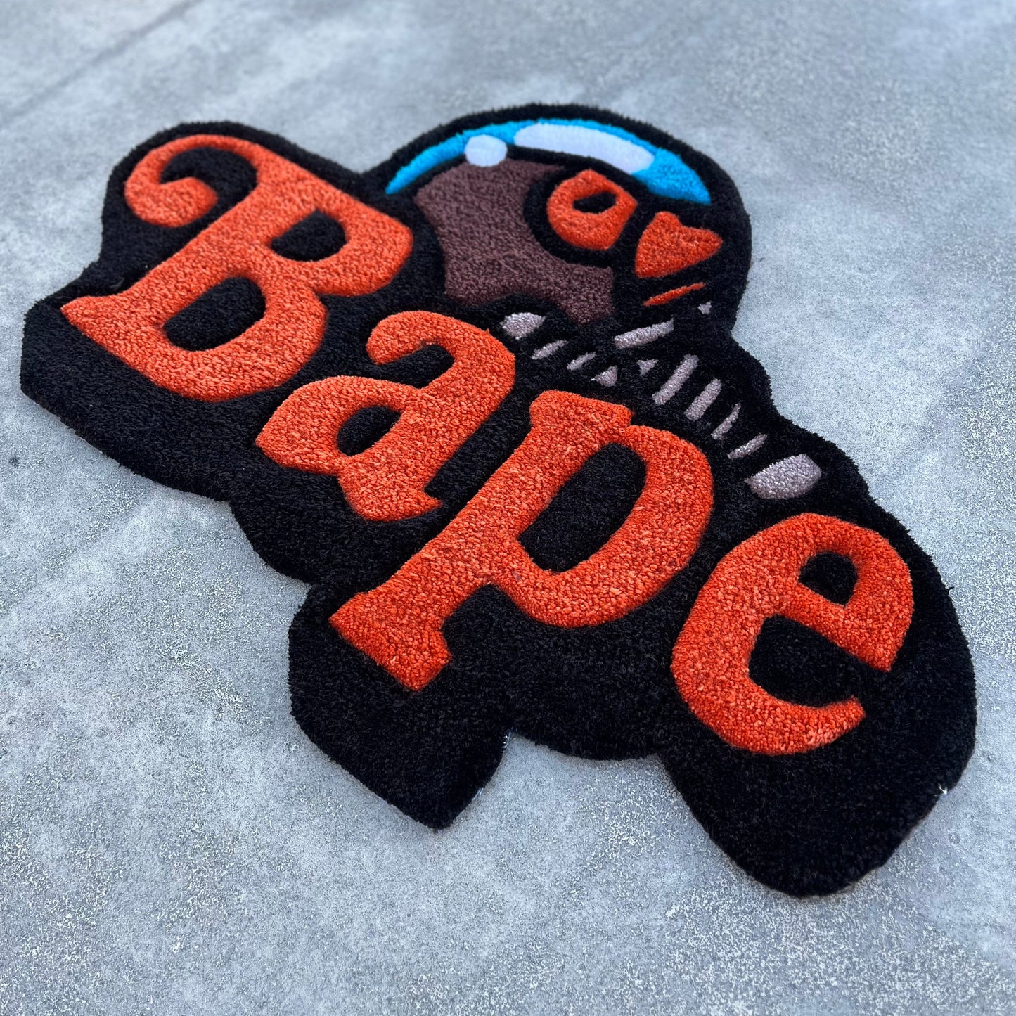 SLEEPIN BAPE