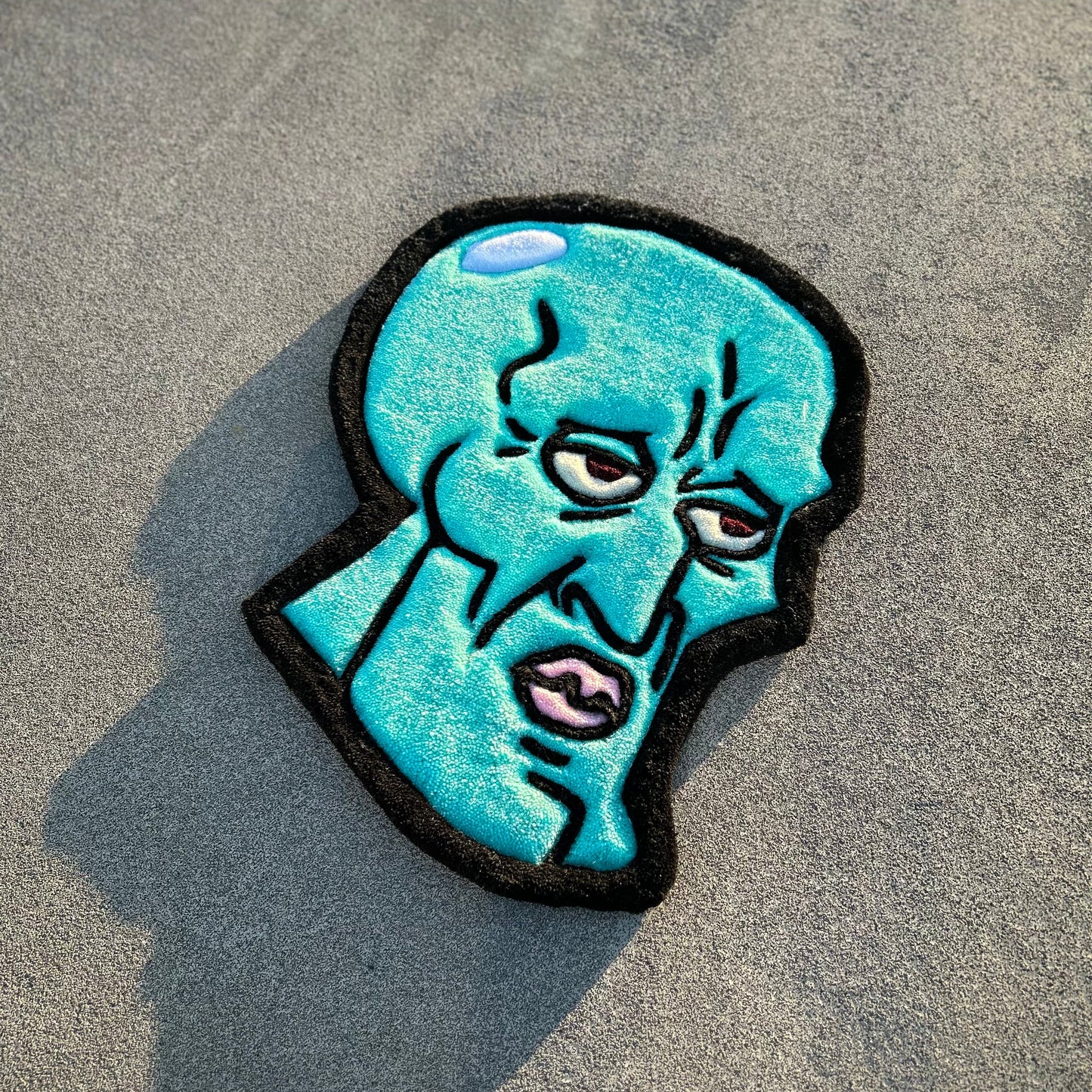 HANDSOME SQUID