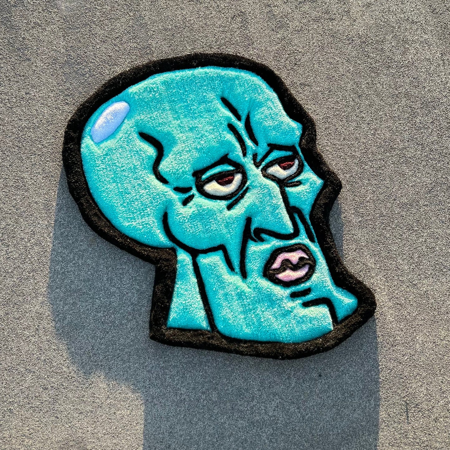 HANDSOME SQUID