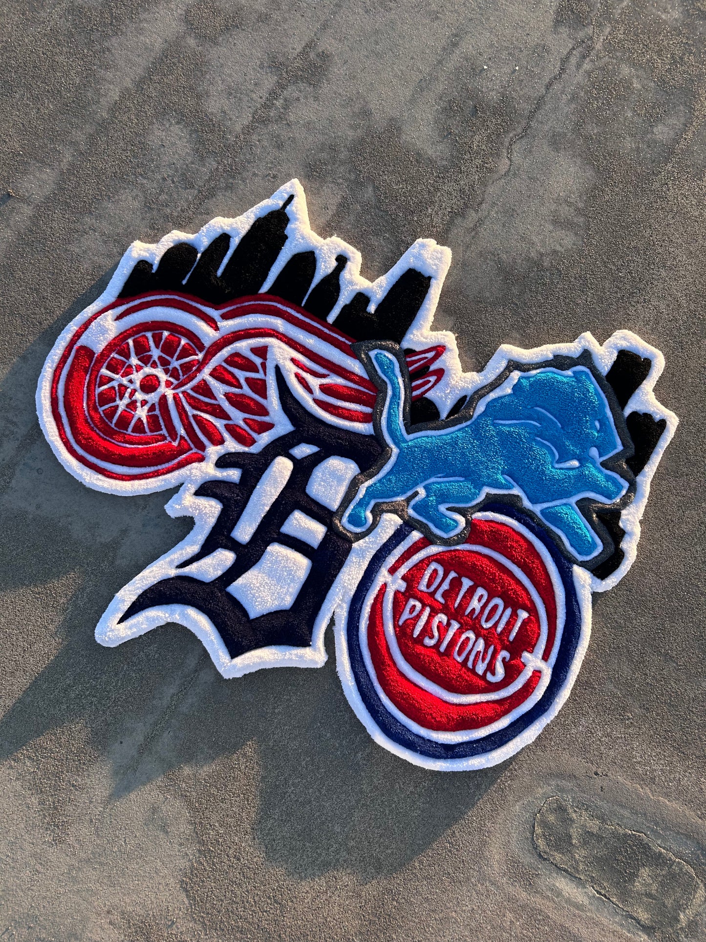 DETROIT